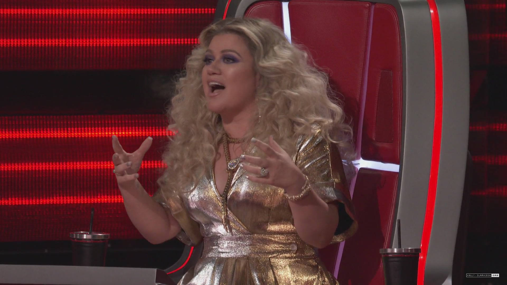 Kelly Fansite 15x20 - Screencaps - 00088 - Kelly Clarkson Love - the largest kelly ...