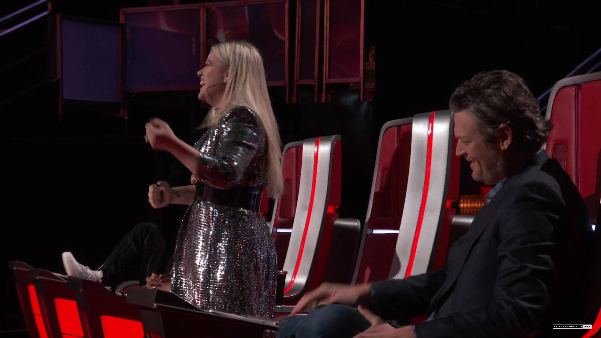 Kelly Fansite 14x18 - Screencaps - 00027 - Kelly Clarkson Love - the largest kelly ...