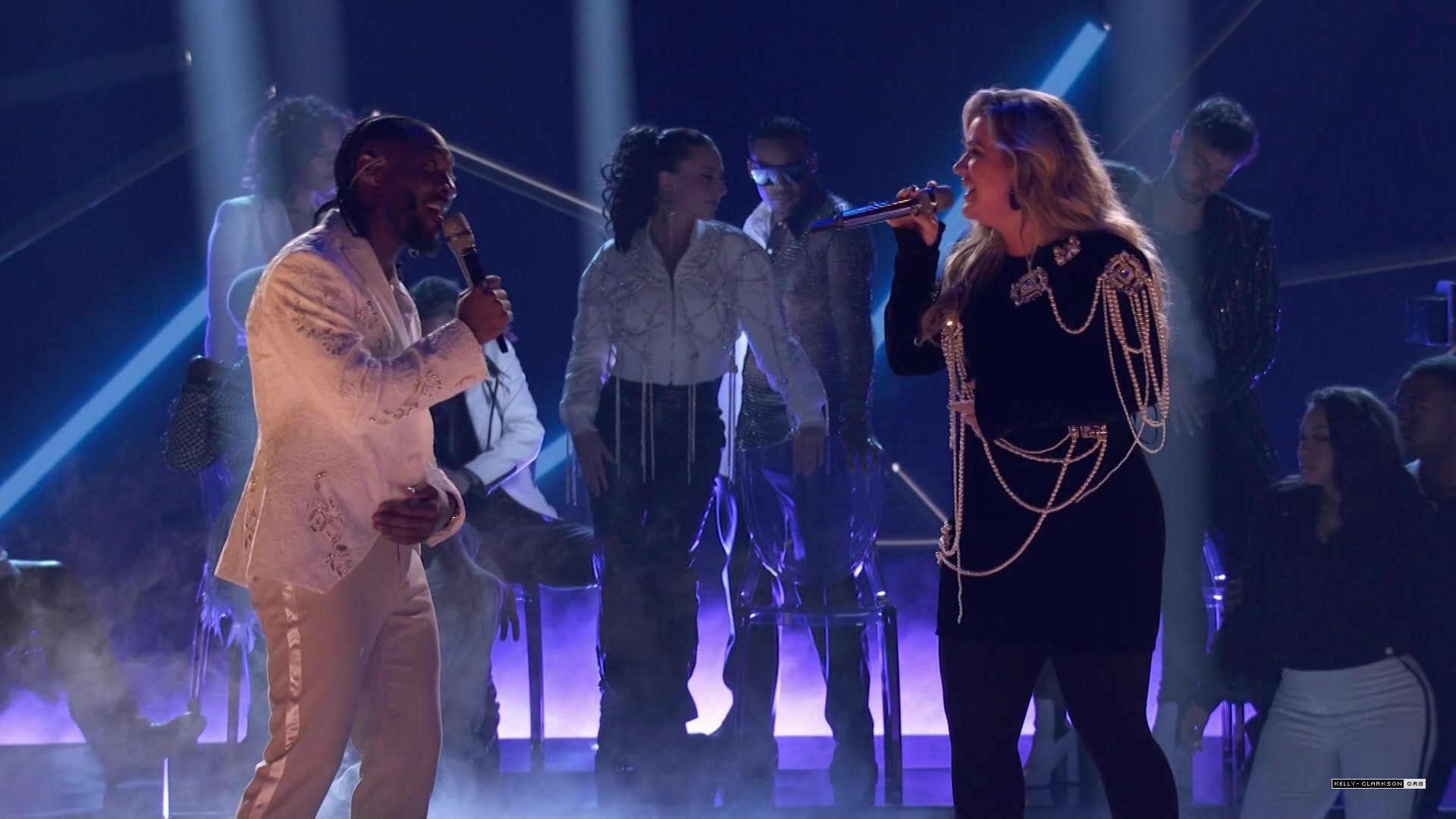 Kelly Fansite 23x19 - Screencaps - 0199 - Kelly Clarkson Love - the largest kelly ...